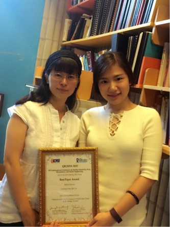 Qisi Liu and her advisor Professor Liudong Xing 